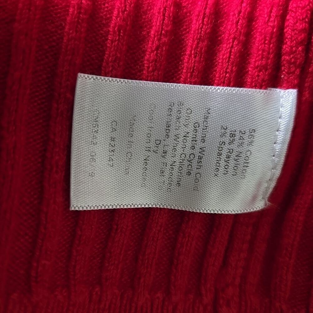 Talbots Ribbed Button-Cuff Turtleneck Sweater Size Medium‎ Red 5 Button Gold - Picture 7 of 7